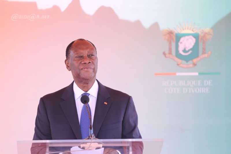 Alassane Ouattara appelle à la trêve sociale, « sentiment mitigé » des syndicats de fonctionnaires