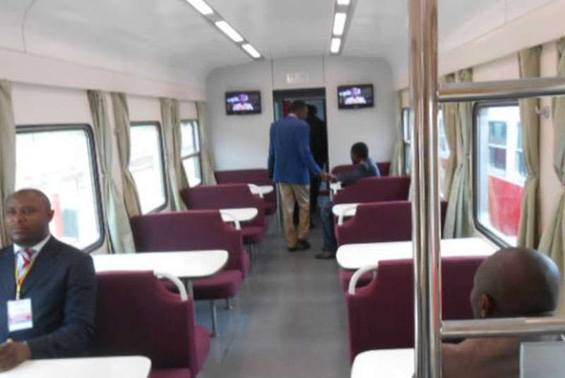 Bolloré Africa Logistics lance un train rapide entre Yaoundé et Douala