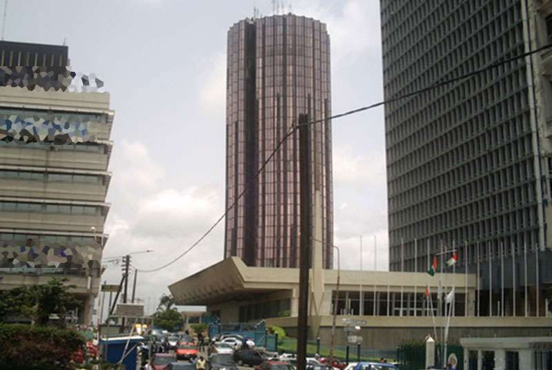 Côte d’Ivoire : 35 milliards de FCFA pour la réhabilitation de l’immeuble Postel 2001