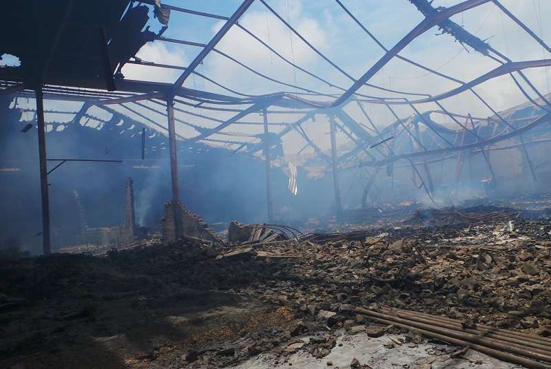 Zone industrielle de Koumassi : l’entrepôt Orca en fumée
