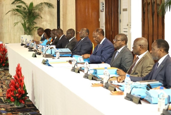 Le gouvernement ivoirien adopte un décret fixant les grands principes de la gestion des projets d’investissements publics