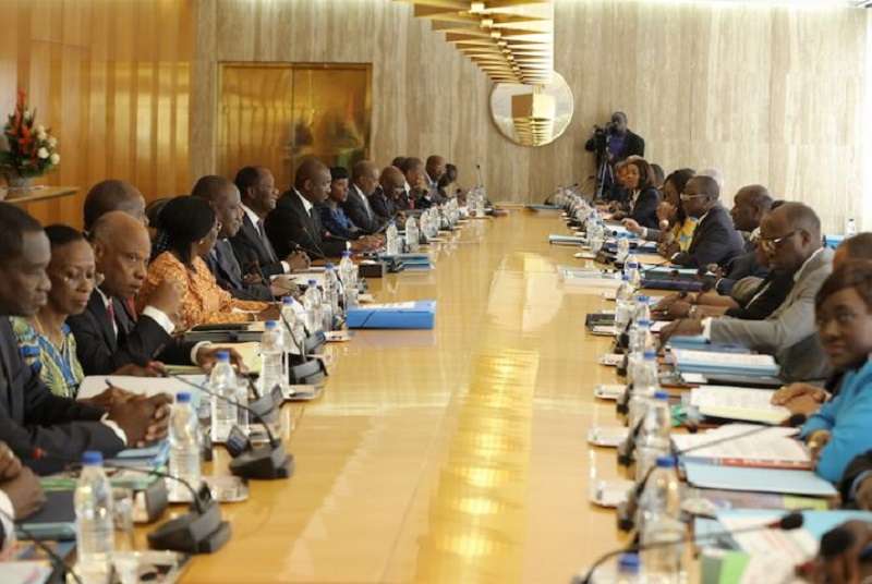 Le gouvernement adopte un décret pour la création de l’Observatoire de la qualité des services financiers de Côte d’Ivoire