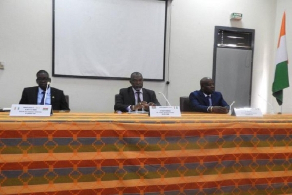 Le Forum économique Ouest-africain Africallia présenté à Abidjan