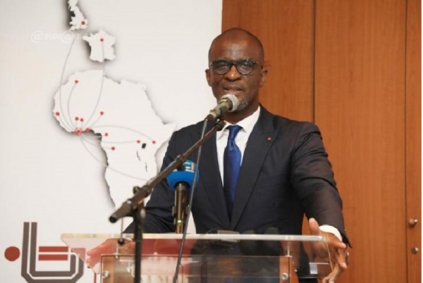 L’agence Bloomfield fait monté la note de la Côte d’Ivoire de A- à A