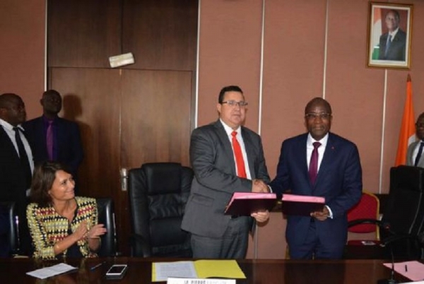 Signature d’un accord de 315 millions de dollars pour le projet Port d’Intégration-Ville d’Abidjan