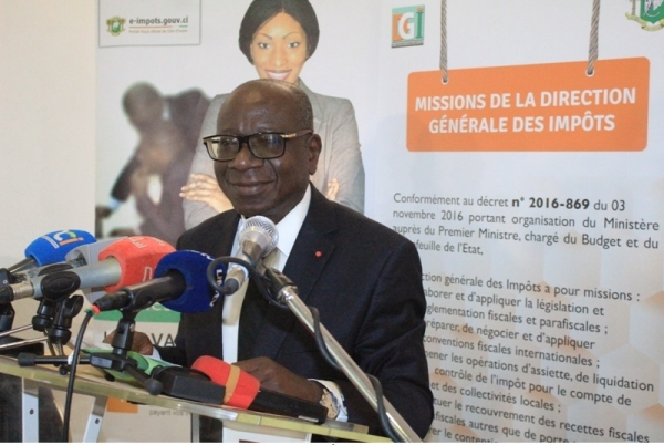 Les services des impôts de Côte d&#039;Ivoire ont collecté 2352,1 milliards de FCFA en 2020, en hausse de 56,2 milliards