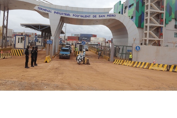 Le Premier ministre Patrick Achi inaugure le Terminal industriel polyvalent de San Pedro