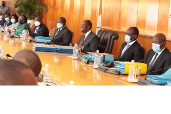 Le gouvernement ivoirien adopte un projet de loi portant Code de l’Aviation Civile
