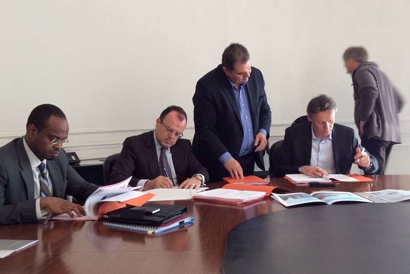 Mr Bricolage: Signature d&#039;un partenariat en master-franchise avec Yeshi Group