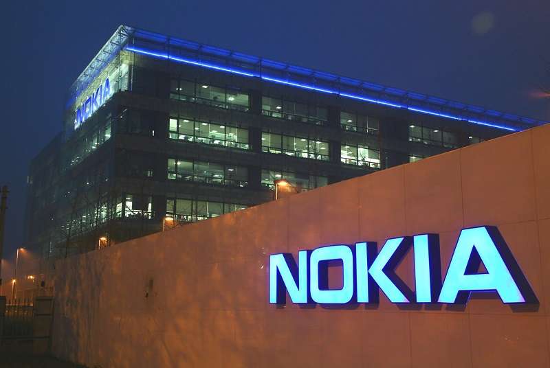 Nokia : un retour dans les smartphones prévu pour 2016