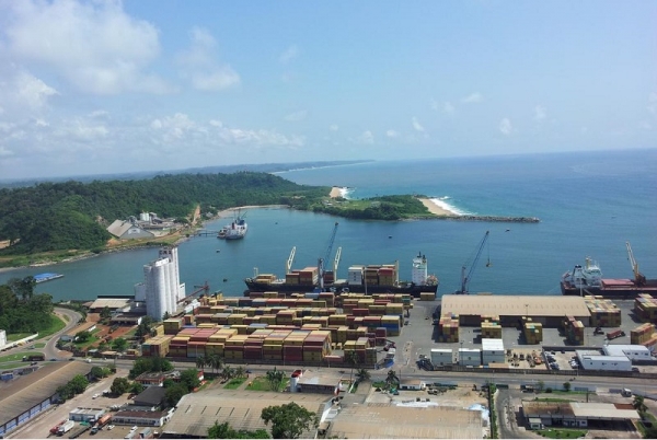 Le port de San Pedro au vert selon Bloomfield