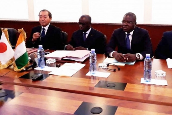 Le Japon et la Côte d’Ivoire s’accordent pour la construction de trois échangeurs à Abidjan