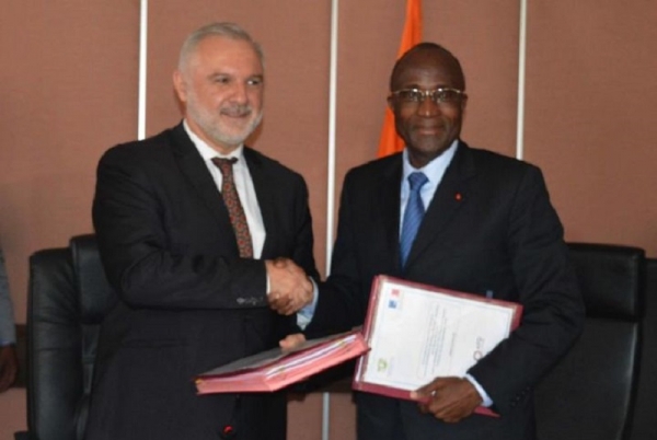 La France prête 80 milliards de FCFA à la Côte d’Ivoire pour la Réhabilitation du tronçon SUD de la route Bouaké-Ferkessédougou