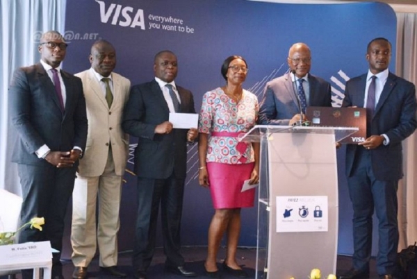 Le Gouvernement satisfait des engagements de la société Visa en Côte d’Ivoire