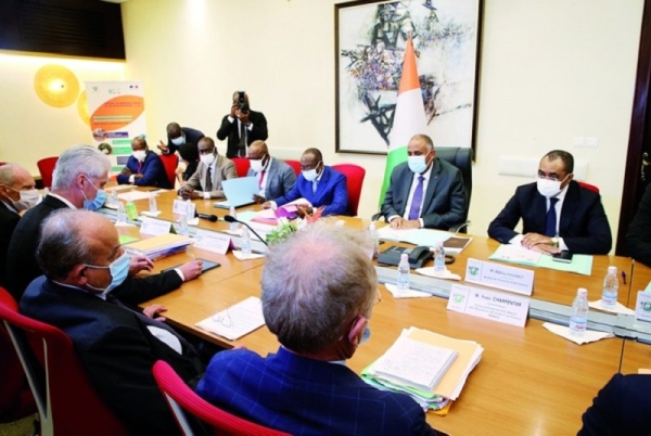 La France signe un 3ème C2D d’un montant de 751 milliards FCFA avec la Côte d’Ivoire