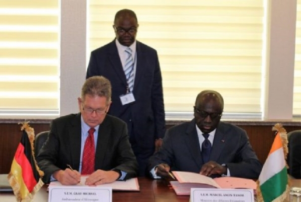 Les gouvernements allemand et ivoirien signent deux accords de coopération financière