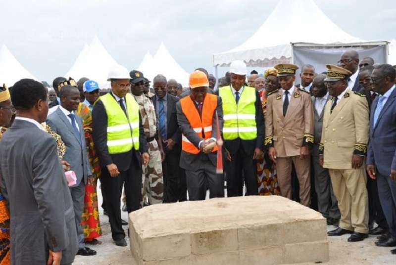 Côte d’Ivoire : Le Premier ministre lance les travaux de bitumage de l’axe Adzopé - Yakassé-Attobrou