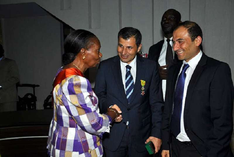 Côte d’Ivoire : le Vice-président de la CCILCI décoré officier de l’ordre du mérite par la grande chancellerie
