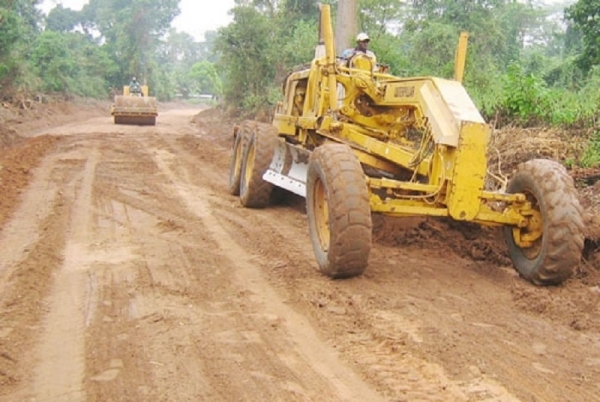 L’État va dégager 100 milliards de FCFA par an pour l’entretien et la réhabilitation des routes rurales