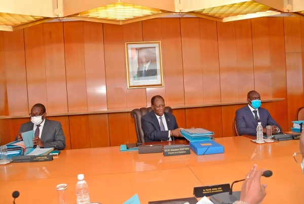 Le gouvernement ivoirien adopte un décret pour le financement du volet industriel de pôle agro-industriel dans le nord du pays