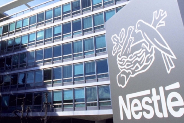 La marge du groupe Nestlé freinée par les coûts de restructuration