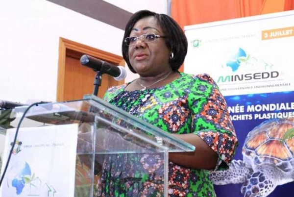 Journée Mondiale sans sachets plastiques : Le Ministre Anne Ouloto se fixe un cap: Zéro sachet plastique à l’horizon 2020
