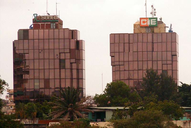 Côte d’Ivoire : Bouygues se retire complètement des secteurs de l’eau et de l’électricité