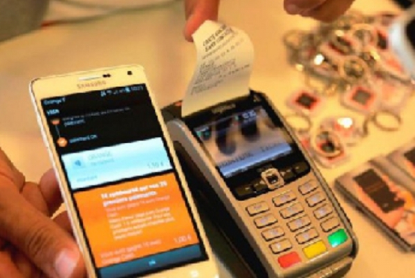 Les taxes spécifiques au mobile money s’étendent aux banques en Côte d’Ivoire