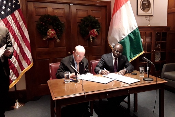 Les gouvernements ivoirien et américain signent un protocole d’accord à Washington